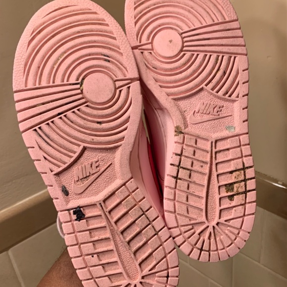 Triple Pink Nike Dunks (8.5W / 7 Girls - Picture 8 of 9